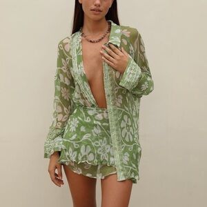 Ranaco Atelier set long sleeve button down and skirt (XS/SM)